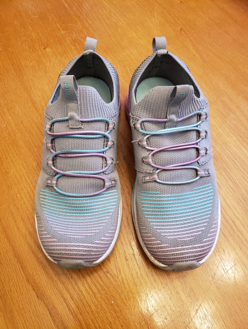 Girls Shoes, Size 4